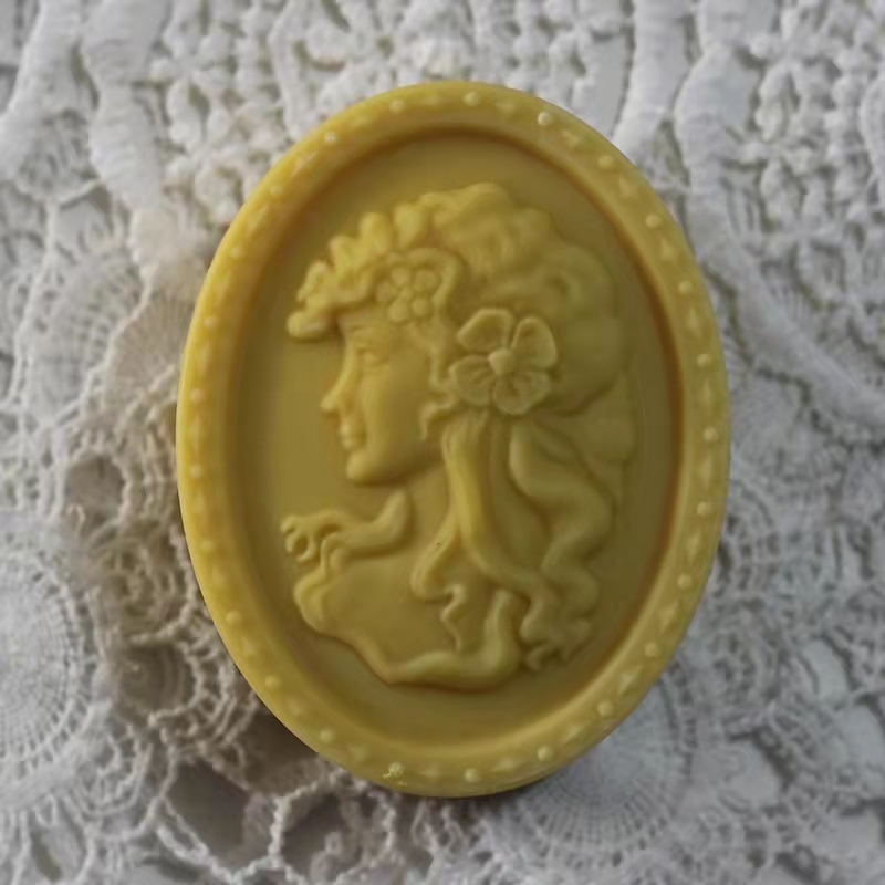 Moule naren silicone Queen Reg - Candle. Queen avis et prix